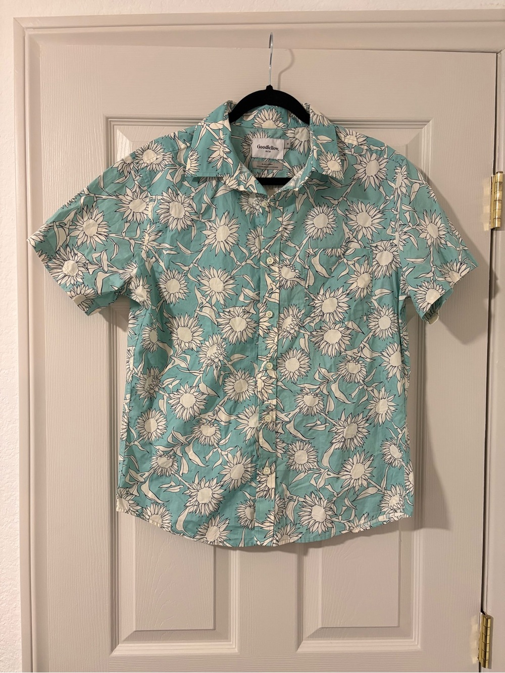 Goodfellow & Co Mens Light Blue Sunflower Print Short Sleeve Collared Shirt M